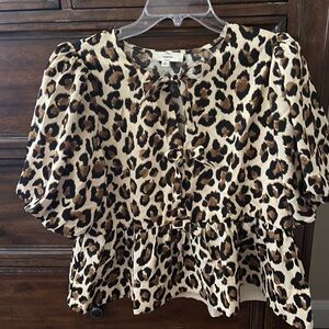 Leopard top